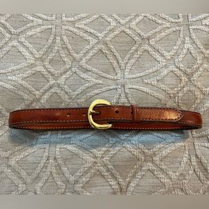 Beautifully made simple brown belt with brass buckle